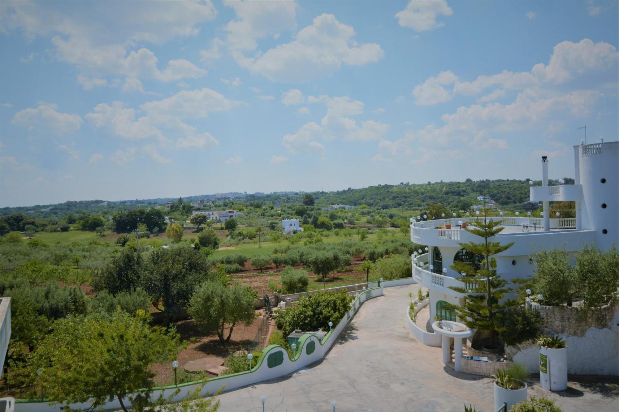 Hotel Falco D'Oro Cisternino Dış mekan fotoğraf