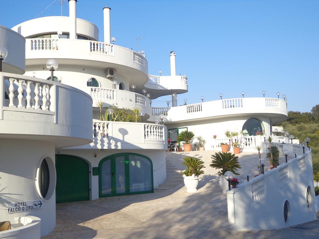 Hotel Falco D'Oro Cisternino Dış mekan fotoğraf