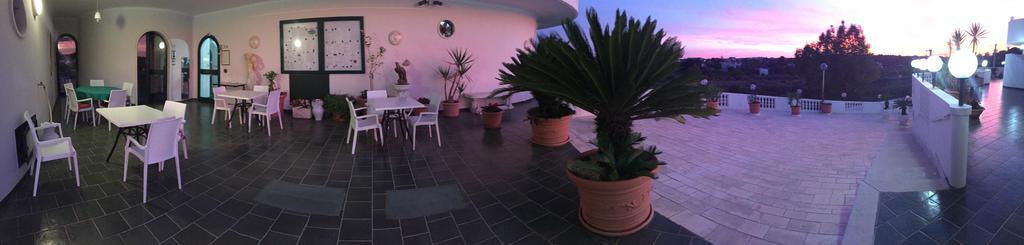 Hotel Falco D'Oro Cisternino Dış mekan fotoğraf