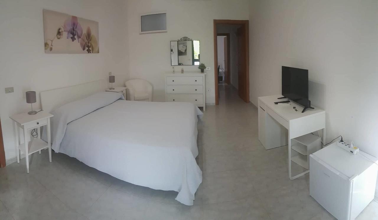 Hotel Falco D'Oro Cisternino Dış mekan fotoğraf